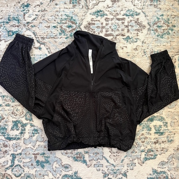 Lululemon In Depth Jacket *Emboss 8 black - Picture 3 of 13